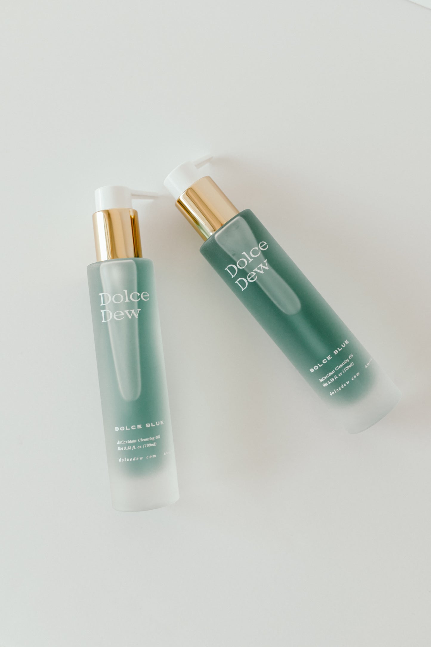 DOLCE BLUE CLEANSING OIL